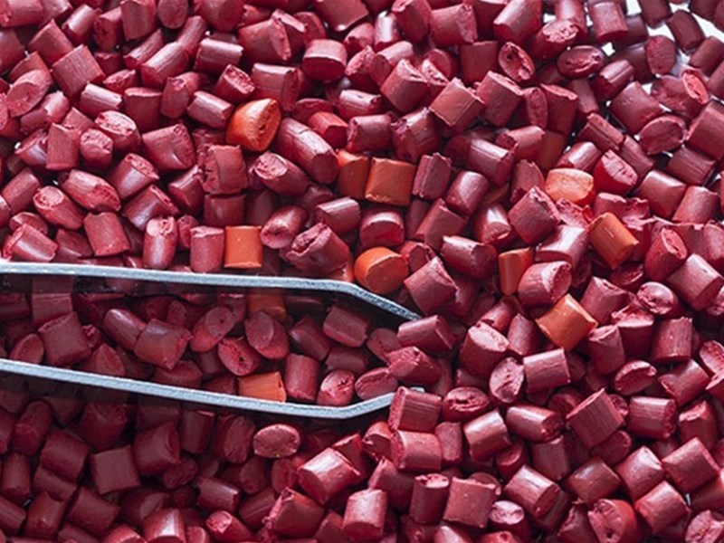 彩色母粒使用方法及建议